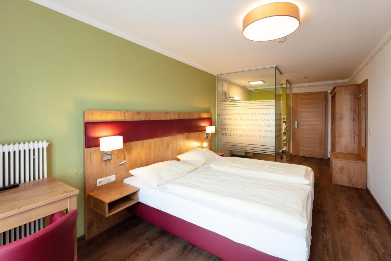Ferienhotel Herzog Neumarkt am Wallersee Luaran gambar